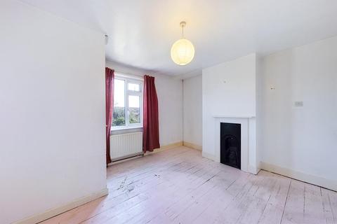 64 Pinegrove Road, Southampton, SO19 2PR