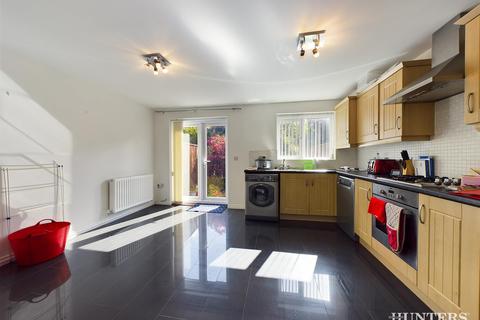 4 bedroom townhouse for sale - The Green, Consett