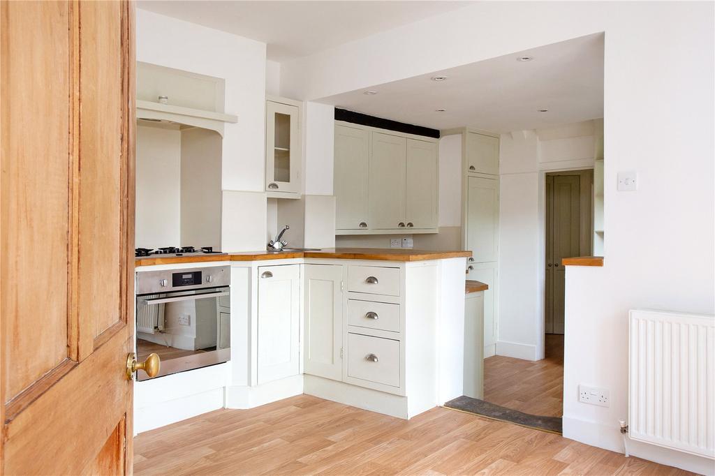 Kitchen/Breakfast Rm