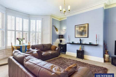 9d The Esplanade, Sunderland, SR2 7BQ