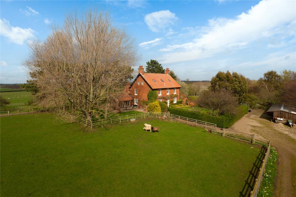 Ellerton upon Swale, Richmond, North Yorkshire, DL10 6 bed detached