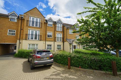 38 Eagle Close, Leighton Buzzard, LU7 4AT