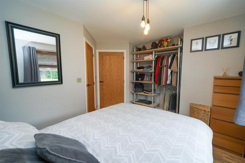 38 Eagle Close, Leighton Buzzard, LU7 4AT