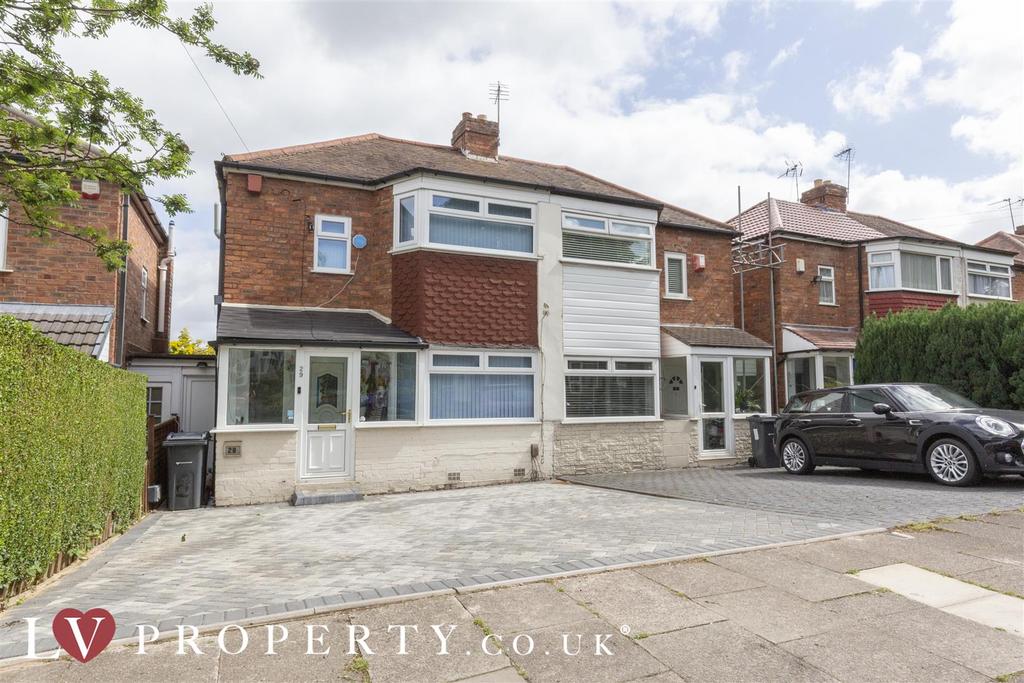 Courtenay Road, Birmingham 2 bed house £1,100 pcm (£254 pw)