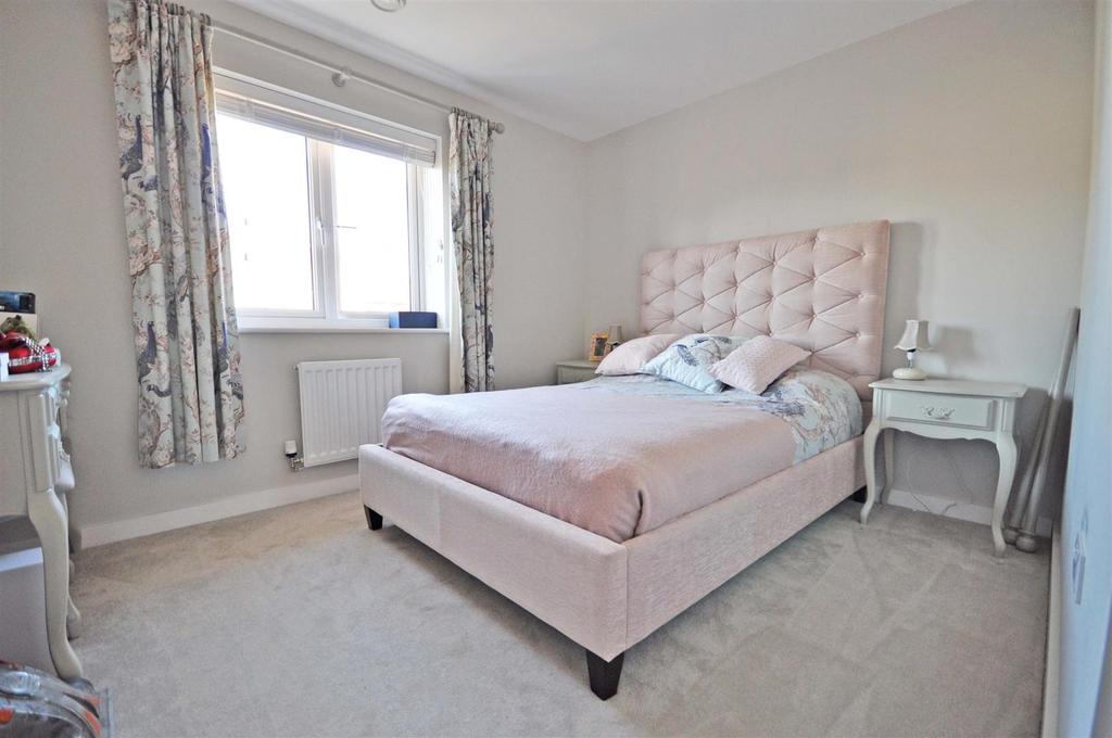 Bedroom 2.jpg