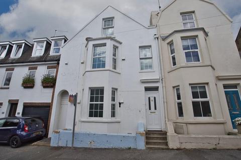 4 bedroom terraced house for sale - Wilberforce Road, Sandgate, Folkestone