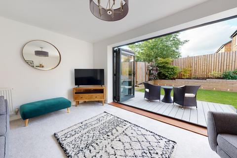 18 Edison Way, Guiseley, Leeds, LS20 9PX