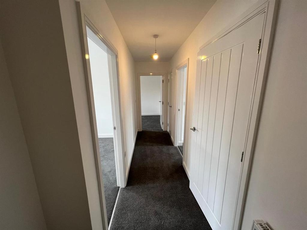 Hallway.jpg