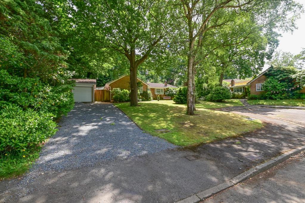 Welcome to 27 Youngwoods Copse