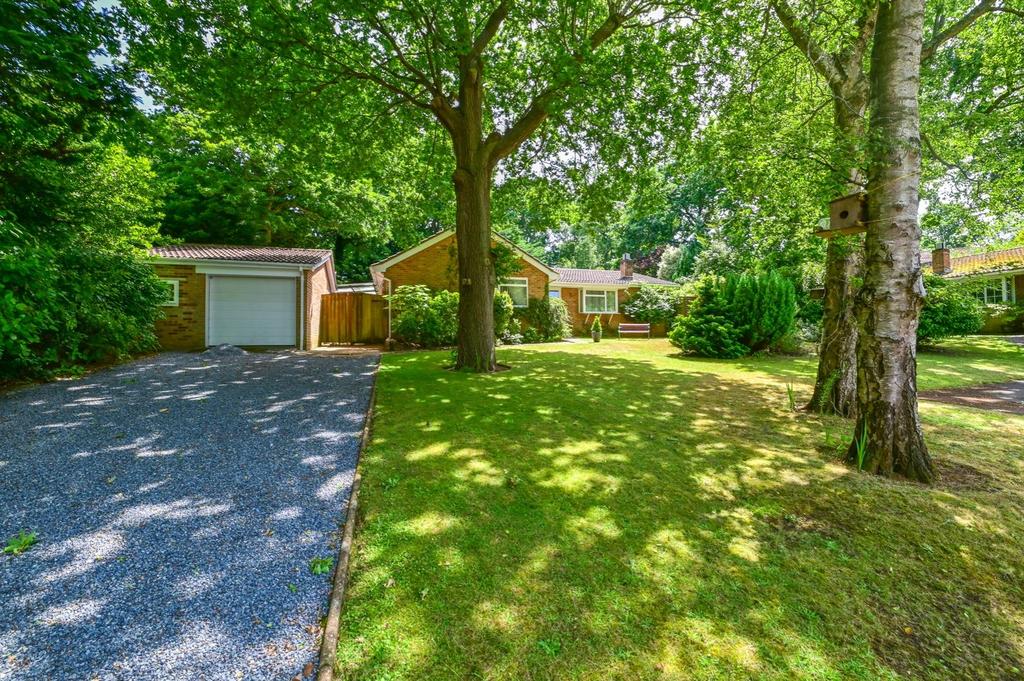 Welcome to 27 Youngwoods Copse