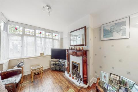 35 Summit Road, Northolt, UB5 5HL
