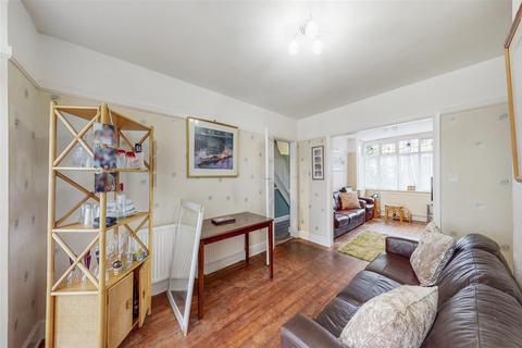 35 Summit Road, Northolt, UB5 5HL