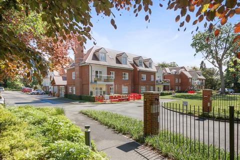 2 bedroom apartment for sale, Westhall Road, Warlingham