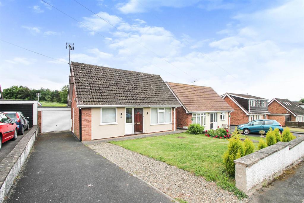 Greenacres, Ludlow 2 bed detached bungalow £240,000
