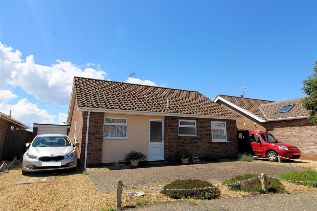 Goose Green Road, 2 bed detached bungalow for sale £275,000