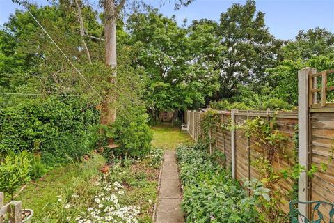 28a Samos Road, London, SE20 7TU