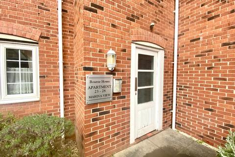 28 Marina View, Fazeley, Tamworth, B78 3BF