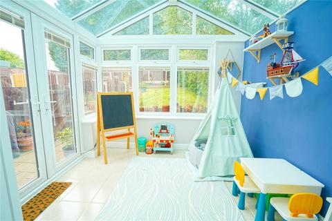 67 Brecks Crescent, Rotherham, S65 3HU