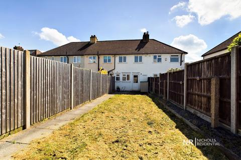 29 Thrigby Road, Chessington, KT9 2AH
