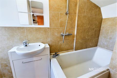 29 Thrigby Road, Chessington, KT9 2AH