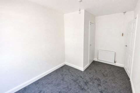 3 bedroom semi-detached house to rent, Paradise, Telford, Telford, TF8