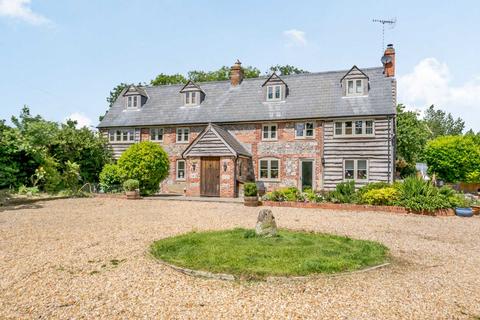 5 bedroom country house for sale - Salisbury Outskirts