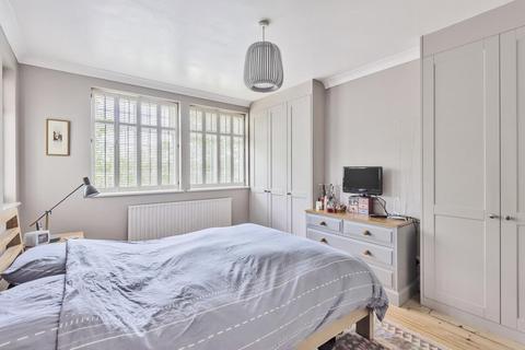 194 Hayes Lane, Bromley, BR2 7LA