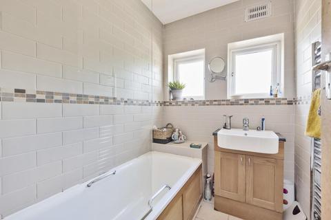 194 Hayes Lane, Bromley, BR2 7LA