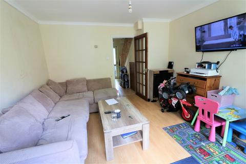 2 bedroom terraced house to rent, Jasmine Gardens, Hatfield, AL10