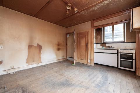 25 Sackville Avenue, Bromley, BR2 7JS