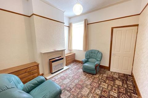 19 Farnham Road, Handsworth, Birmingham, B21 8EQ