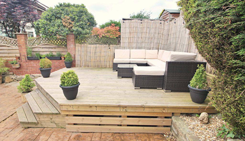 Rear Decked Sun Terrace