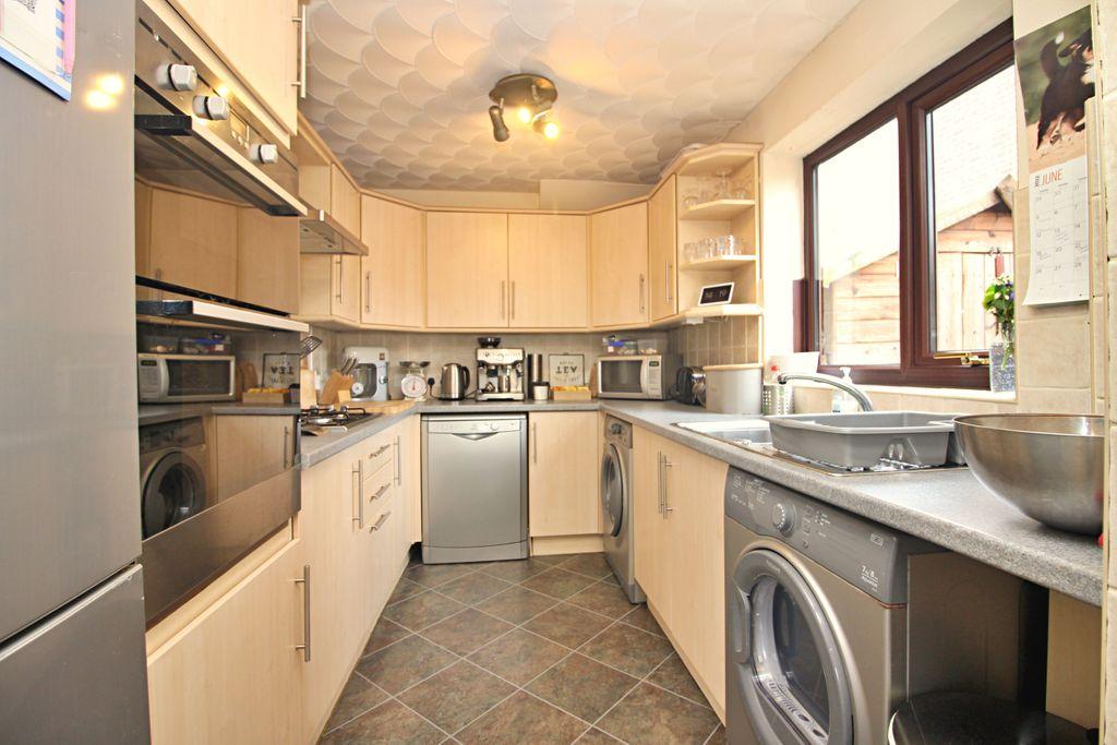 Fitted Kitchen