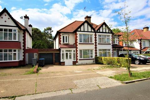 3 bedroom semi-detached house to rent, Park Chase, Wembley HA9 8EH