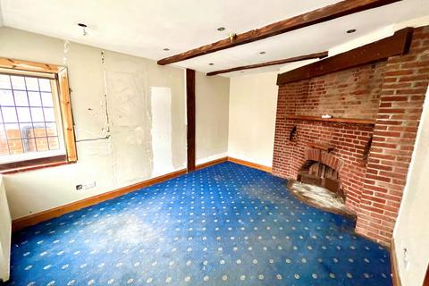 105 Colindeep Lane, London, NW9 6DD