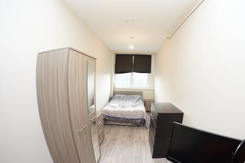 1 bedroom flat to rent, City Exchange, 61 Hall Ings, Bradford, Yorkshire, BD1