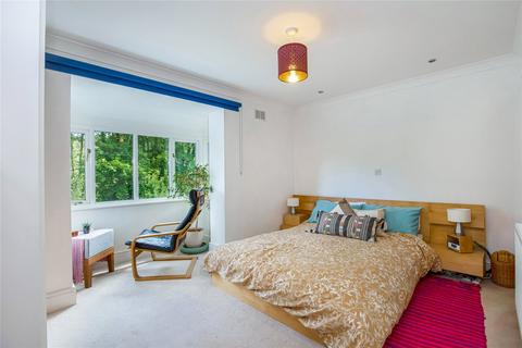 32 Quarry Close, Totnes, TQ9 5FA