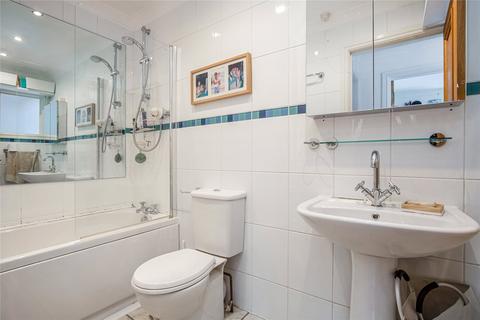 32 Quarry Close, Totnes, TQ9 5FA