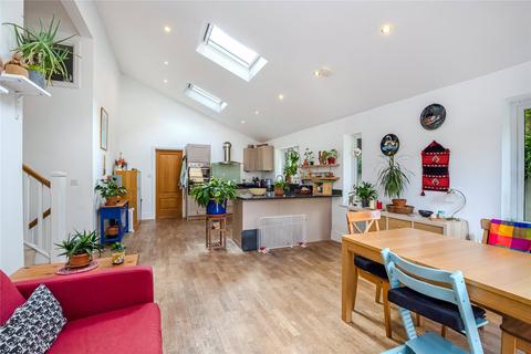 32 Quarry Close, Totnes, TQ9 5FA