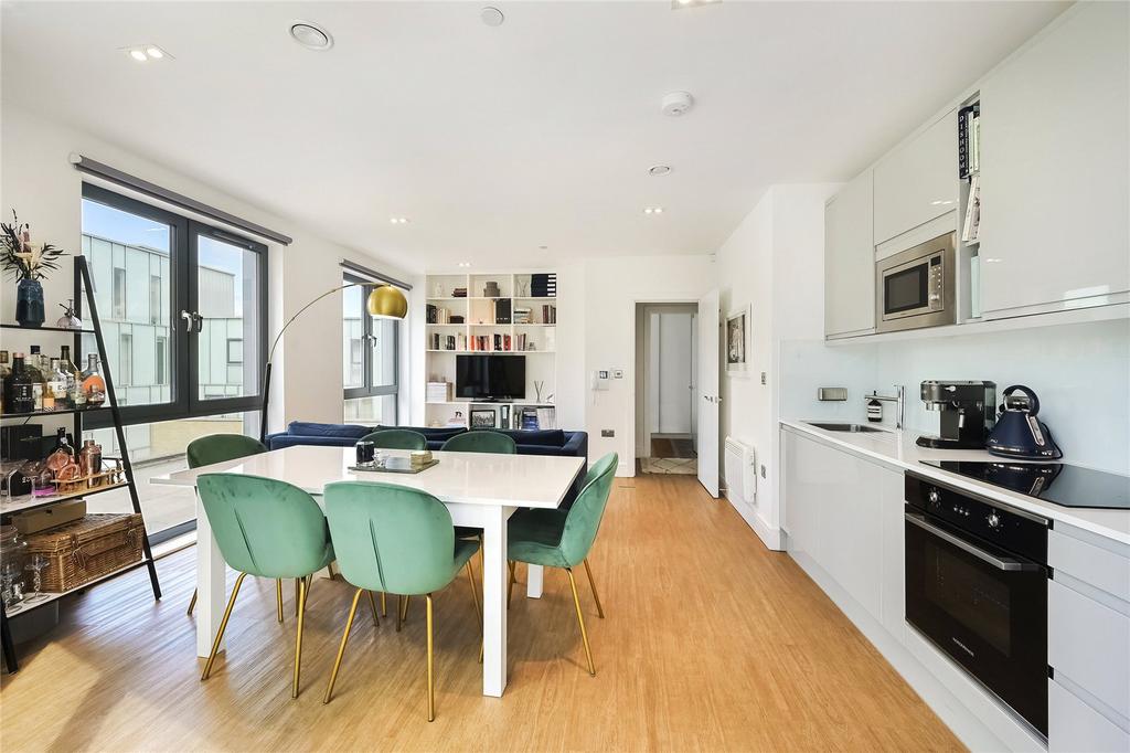 Kitchen/Reception