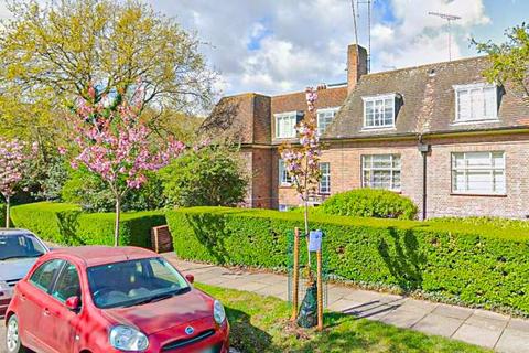 Falloden Court, Hampstead Garden Suburb