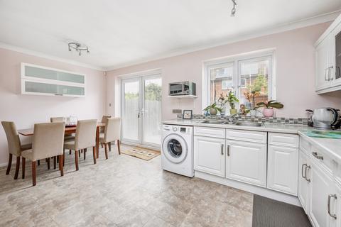 67 Cuckoo Avenue, London, W7 1BW