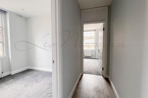 2 bedroom flat to rent, Penfold Place, Lisson Grove, NW1