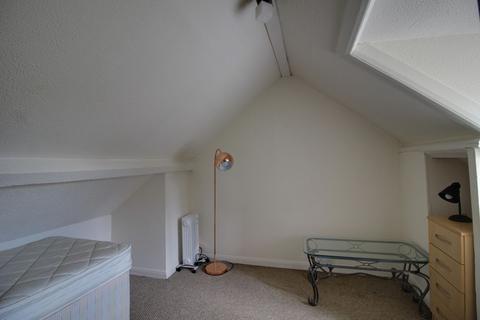 100 Queens Road, Reading, RG1 4DG