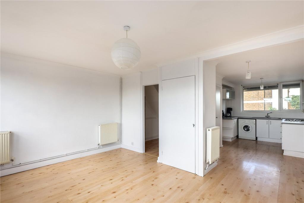 Living Room/Kitchen