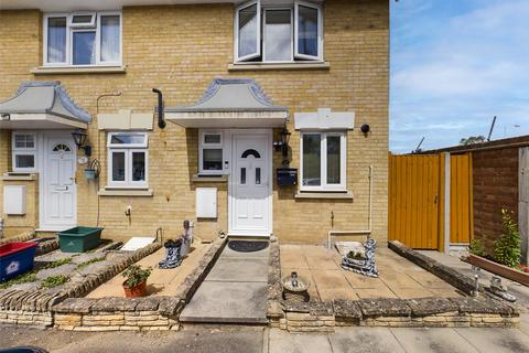 2 bedroom end of terrace house for sale, Westminster Close, Feltham, Middlesex, TW14