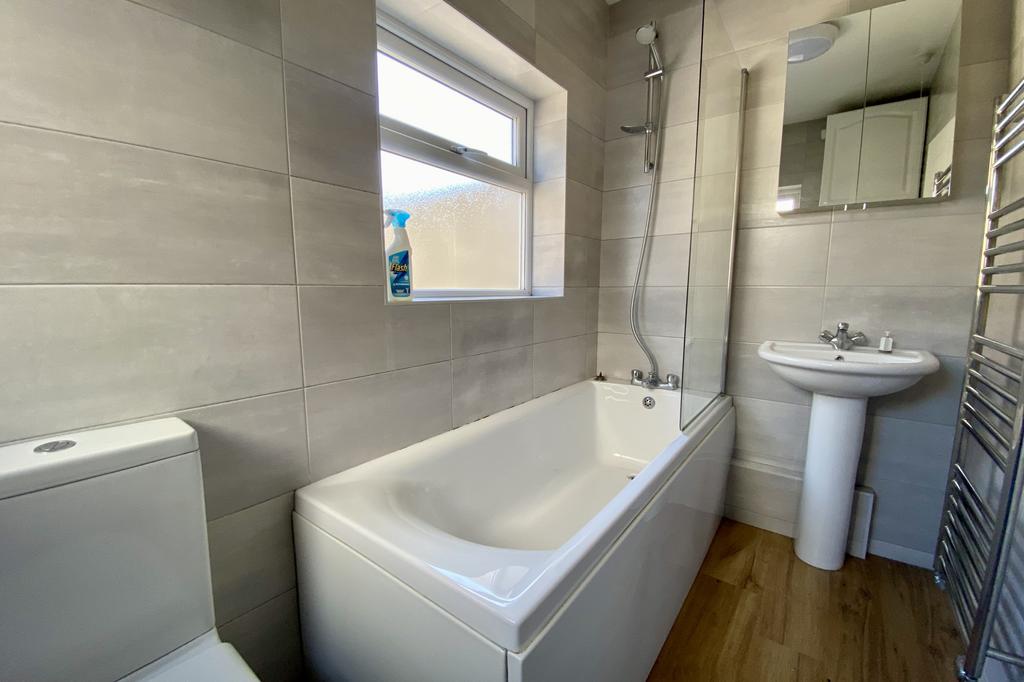 Stanley Road, Eastbourne, East... 3 bed terraced house £300,000
