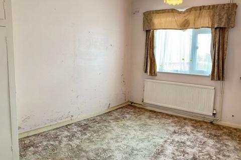 94 Gillsway, Northampton, NN2 8HU