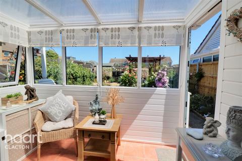 3 Bembridge Close, Clacton-on-sea, CO15 4QF