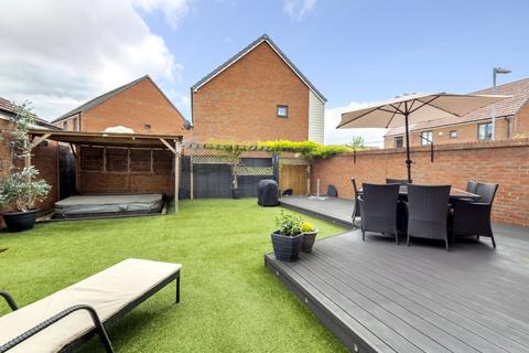 62 Ashpole Avenue, Wootton, Bedford, MK43 9ED
